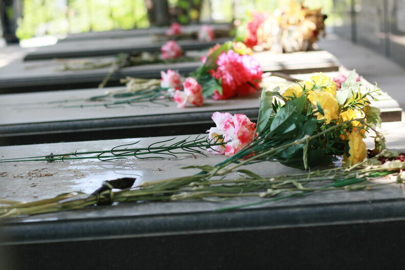 Пандемия наложила ограничение на посещение кладбищ в Карелии