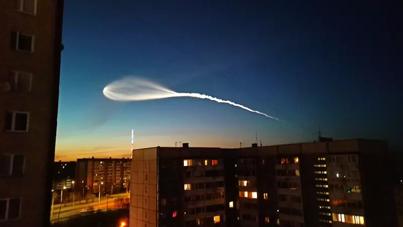 Астрономы объяснили появление загадочного объекта в небе над Петрозаводском