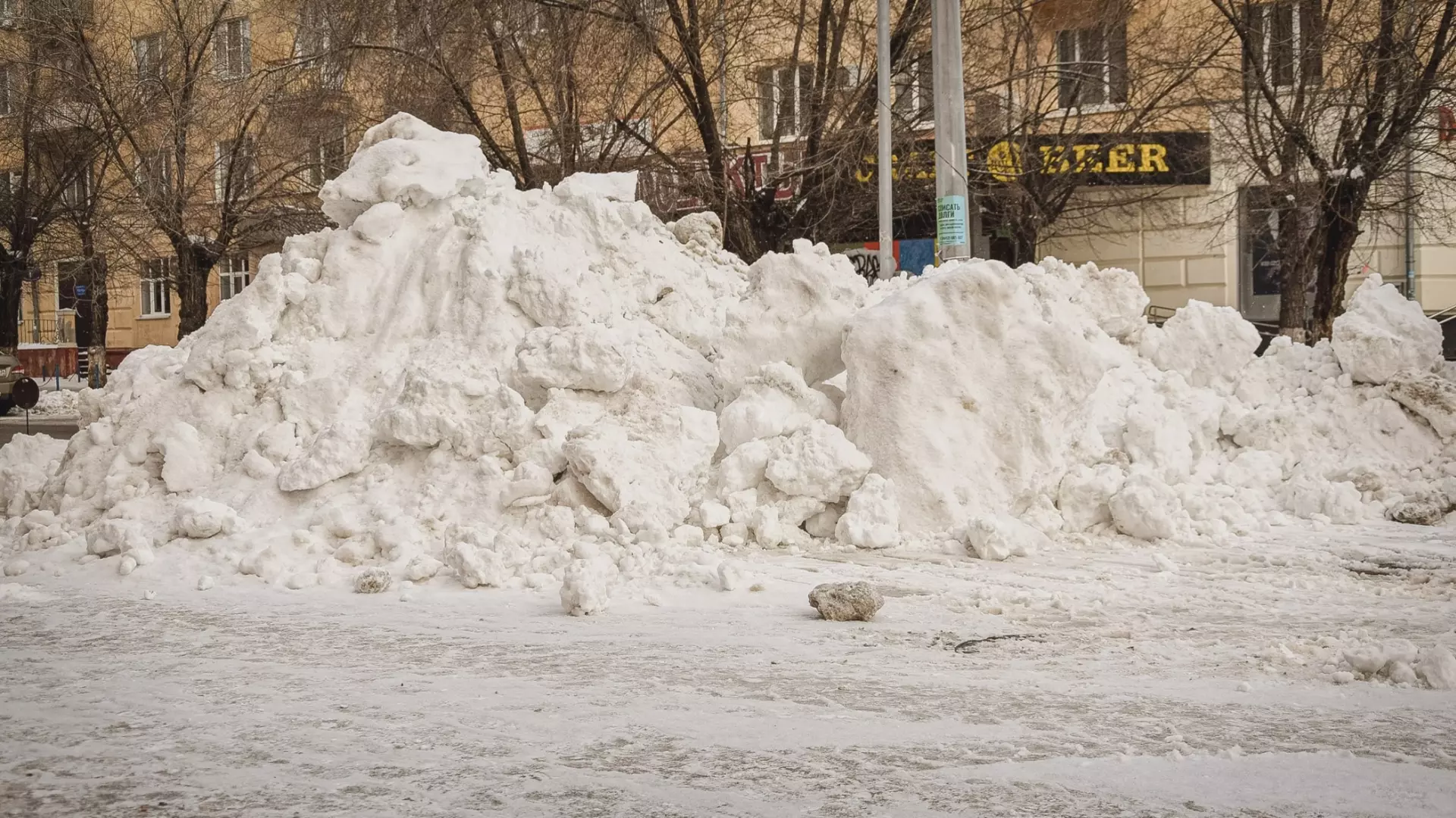 С улиц Петрозаводска вывезли в три раза больше снега, чем годом ранее