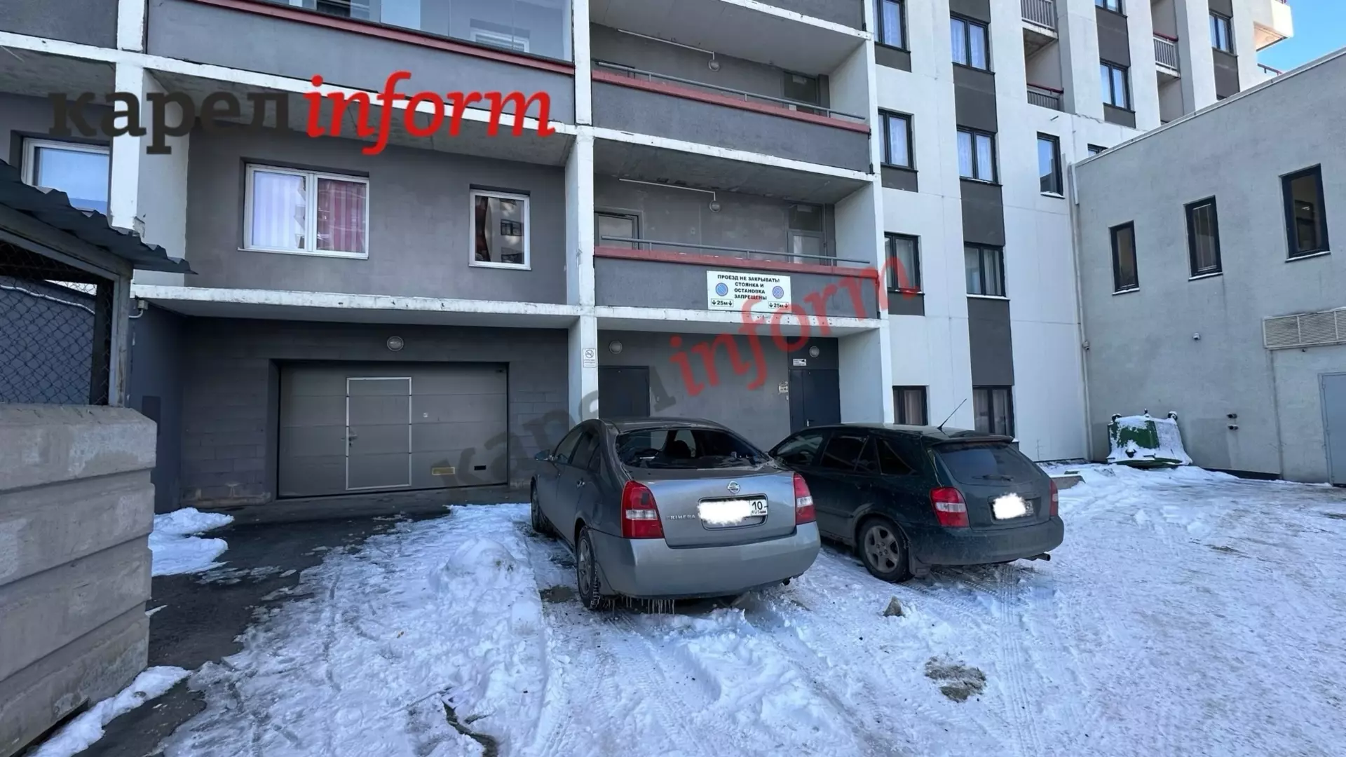Глыба льда пробила окно машины в Петрозаводске