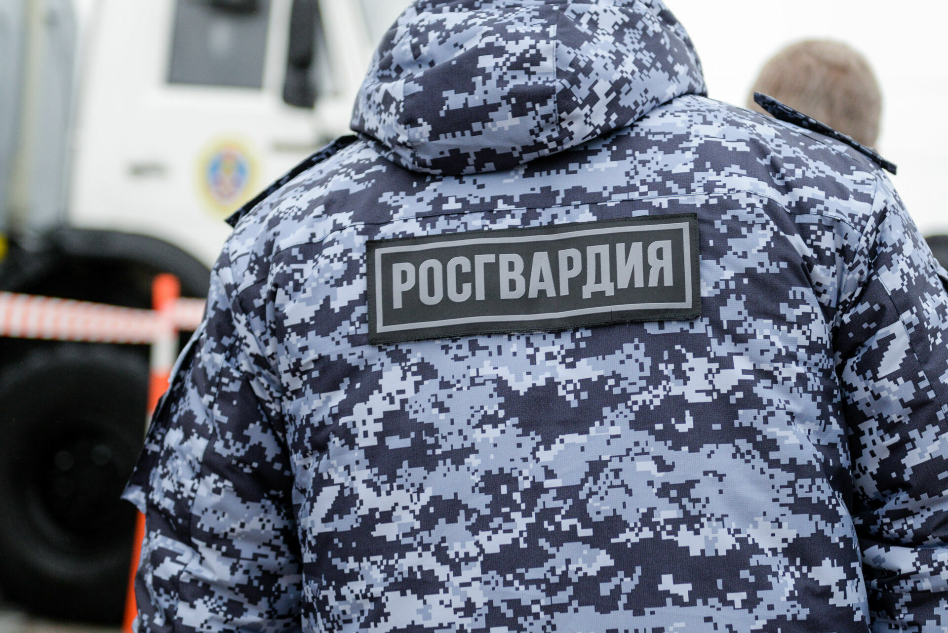 Буйного посетителя задержали в одном из баров Петрозаводска