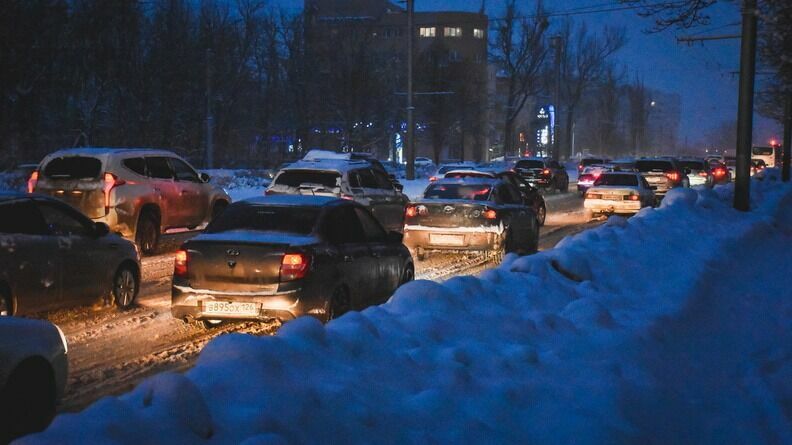 В одном из городов Карелии начался транспортный коллапс из-за туристов