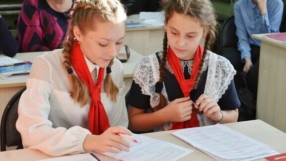 «Дети испуганы»: странный приказ возмутил родителей школьников в Петрозаводске