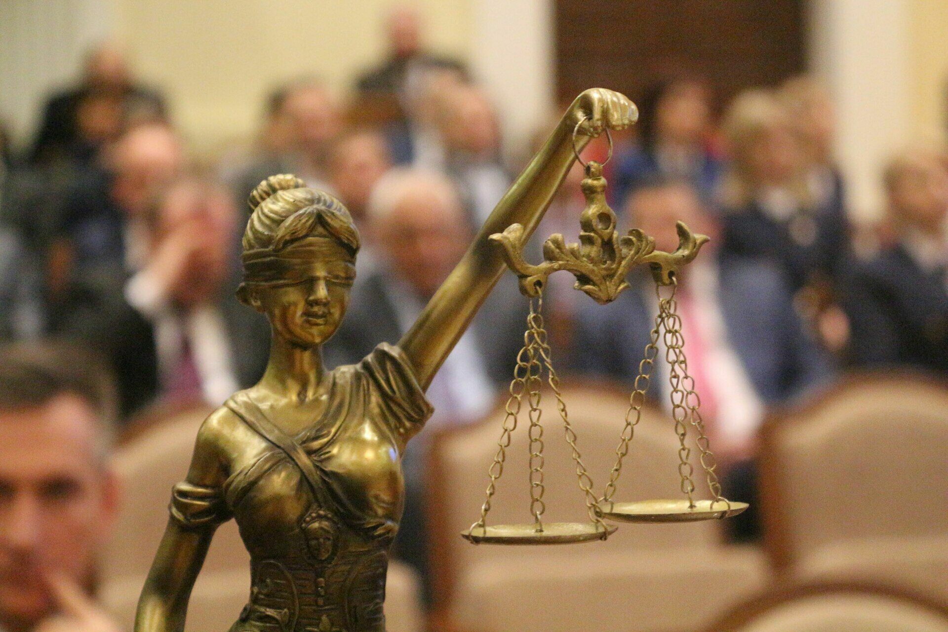 Крупные суды марта: иск к Бузовой и Дальпитерстрой против властей Карелии