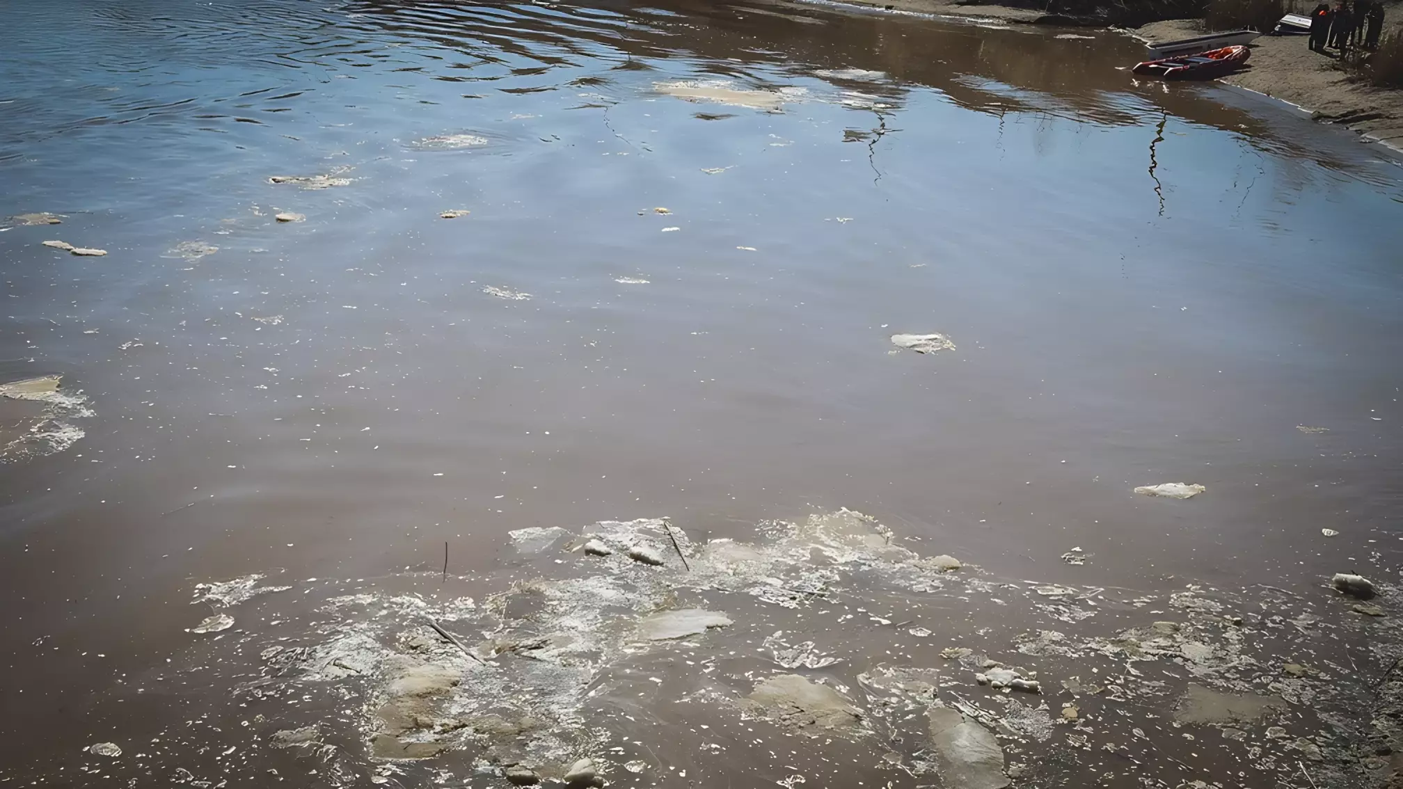 Вода в реке достигла неблагоприятной отметки в одном из районов Карелии