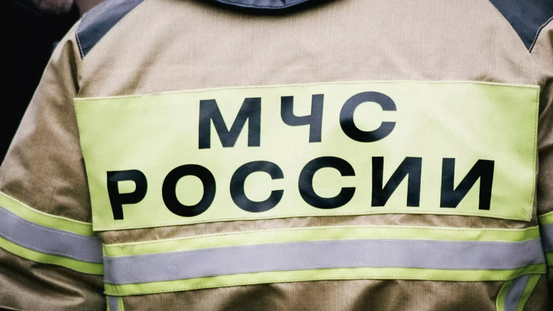 Маленького ребенка спасли из горящей квартиры в Петрозаводске