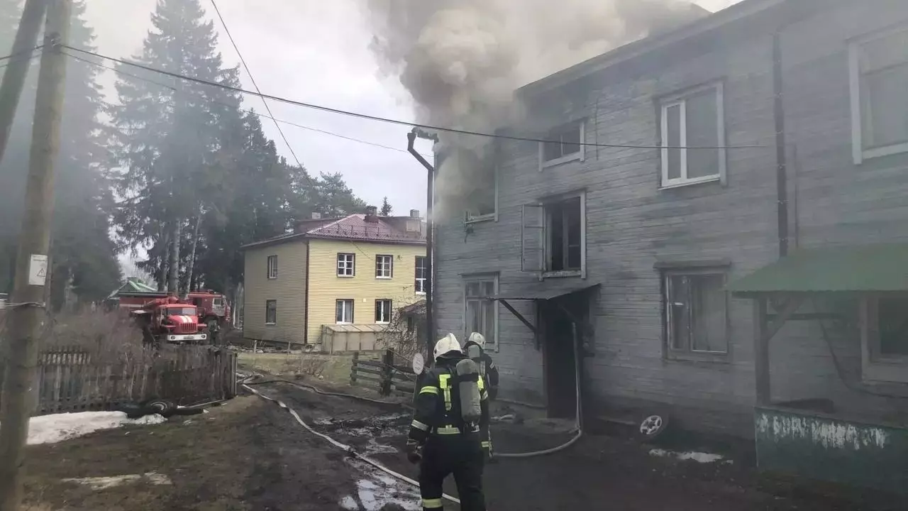 Появились подробности пожара в жилом доме в Сортавале