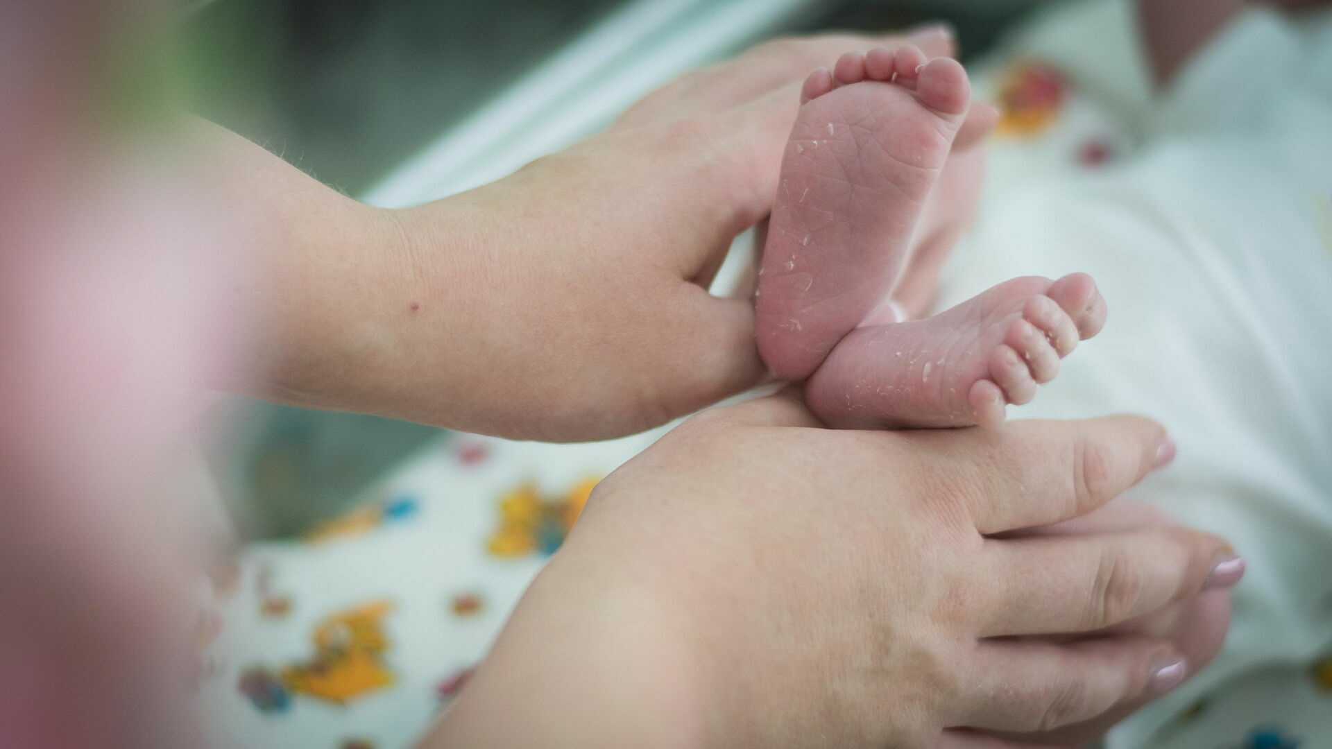 Экс-врач в Карелии спасла новорожденного ребенка без признаков жизни