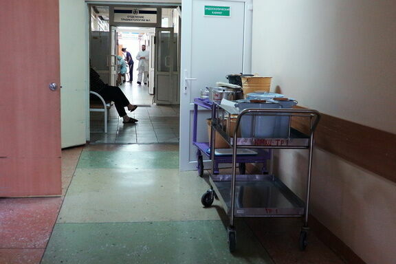 Минздрав начал проверку работы больницы в Карелии после драки врачей