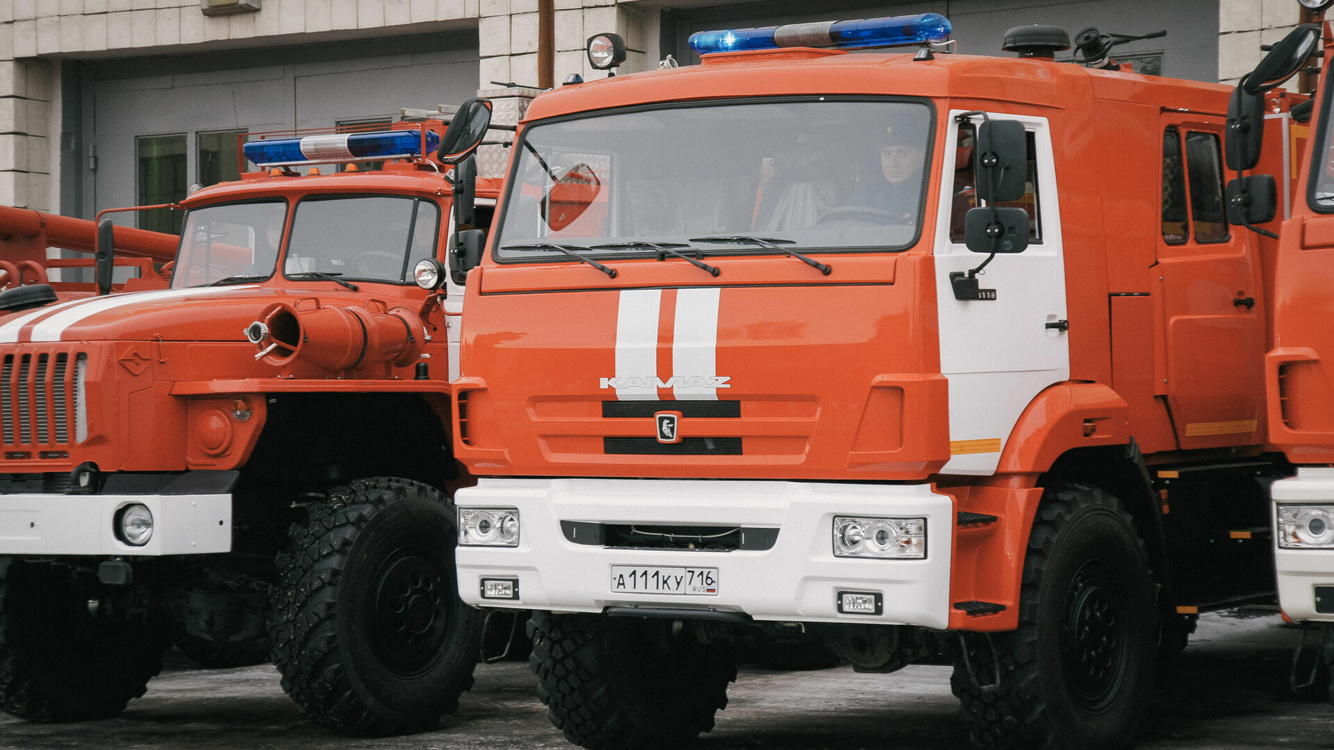 Пожарные спасли мужчину в одном из городов Карелии