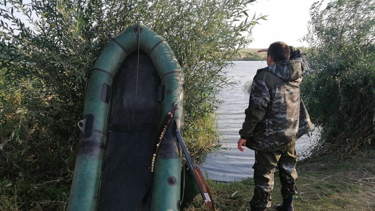 В Карелии спасатели искали пропавшего рыбака