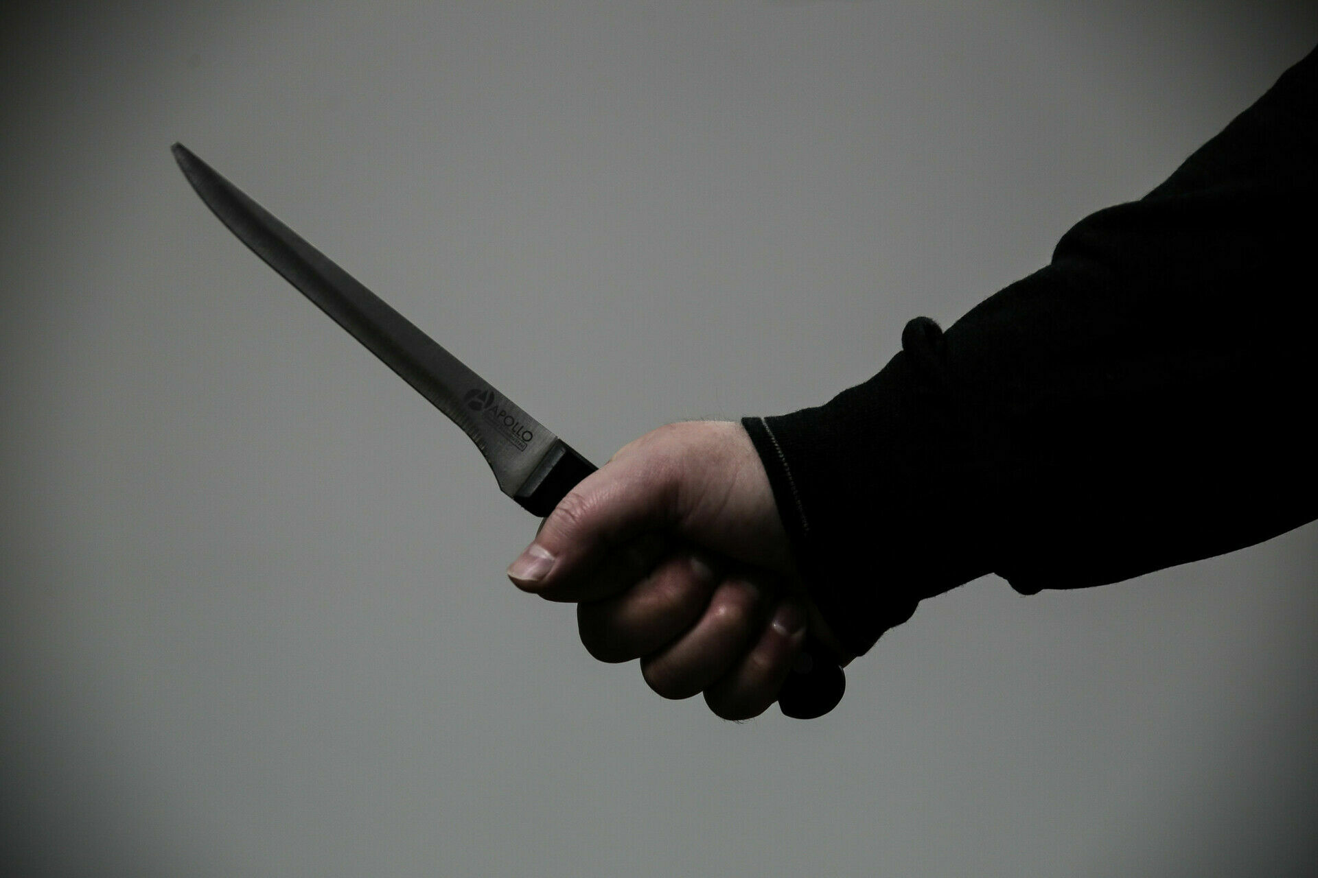 Мужчина напал с ножом на ребенка в одном из районов Карелии