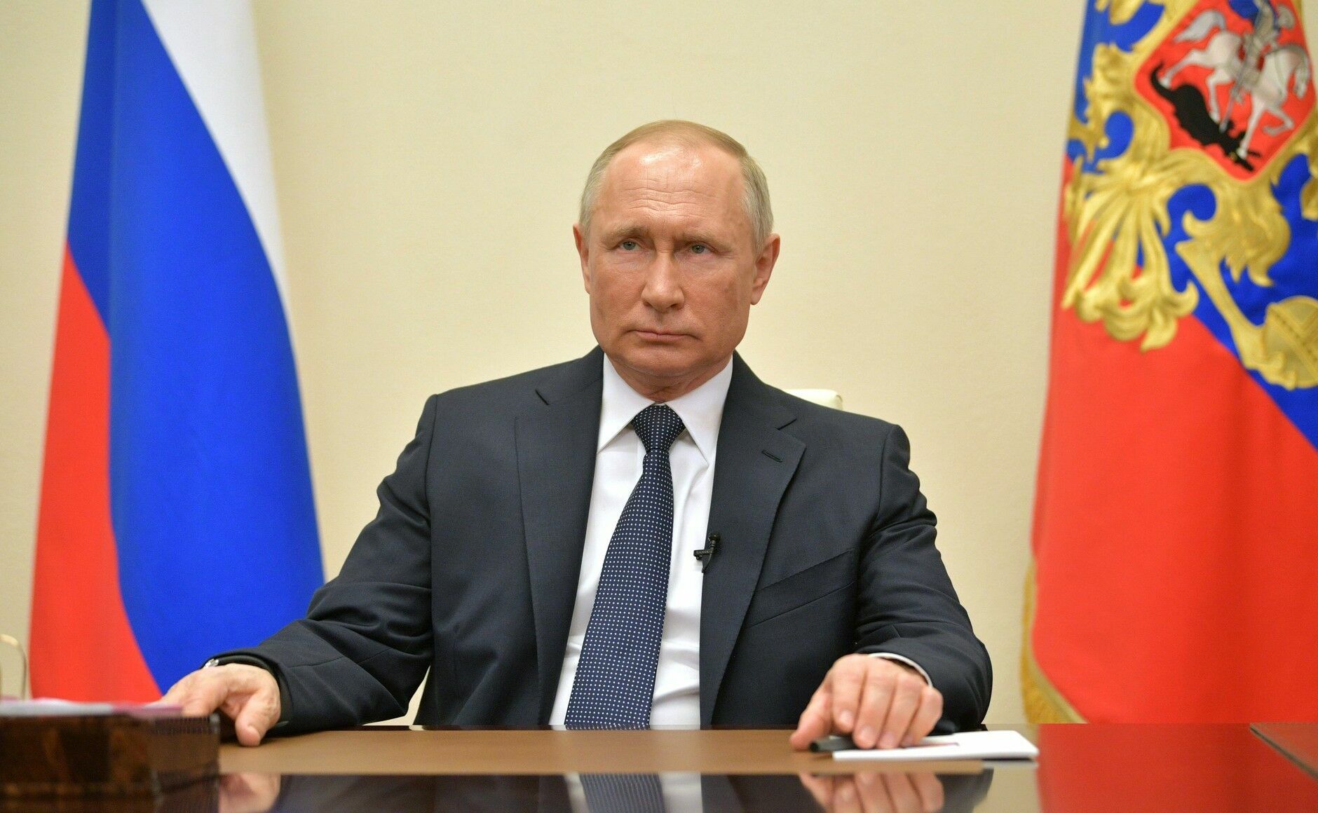Путин поручил губернаторам выработать планы действий по выходу из режима ограничений