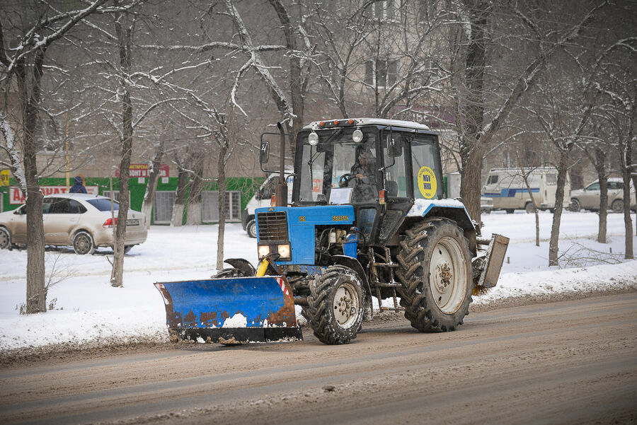 В Петрозаводске начались работы по зимнему содержанию дорог
