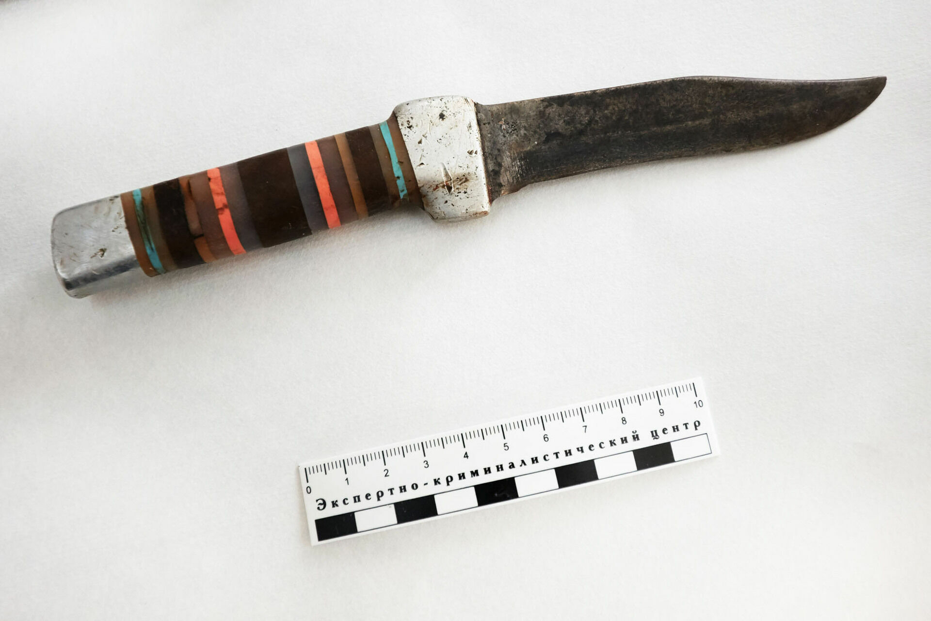 Неизвестный с ножом напал на подростка в Петрозаводске