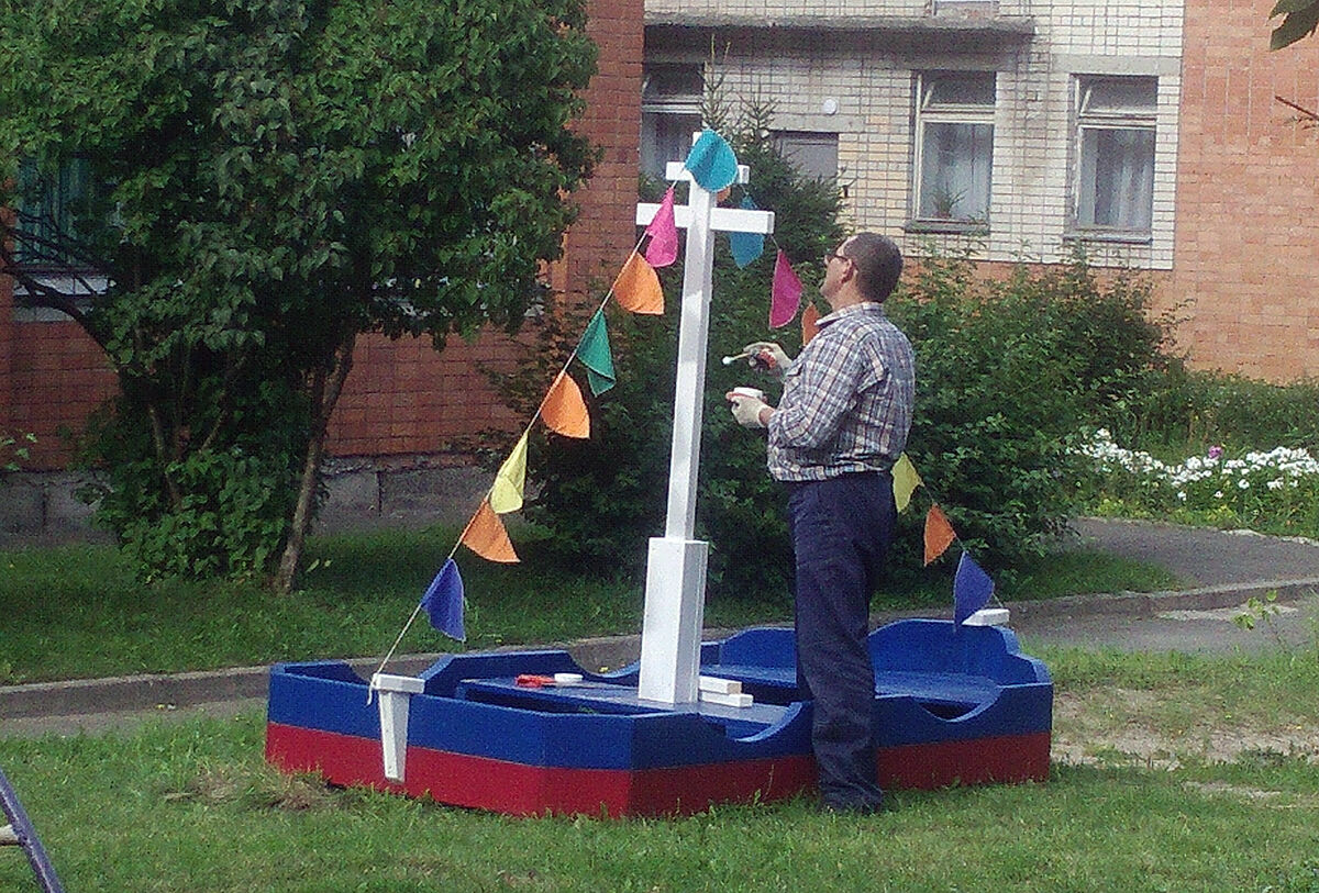 «Крест» в детском саду Петрозаводска оказался корабельной мачтой