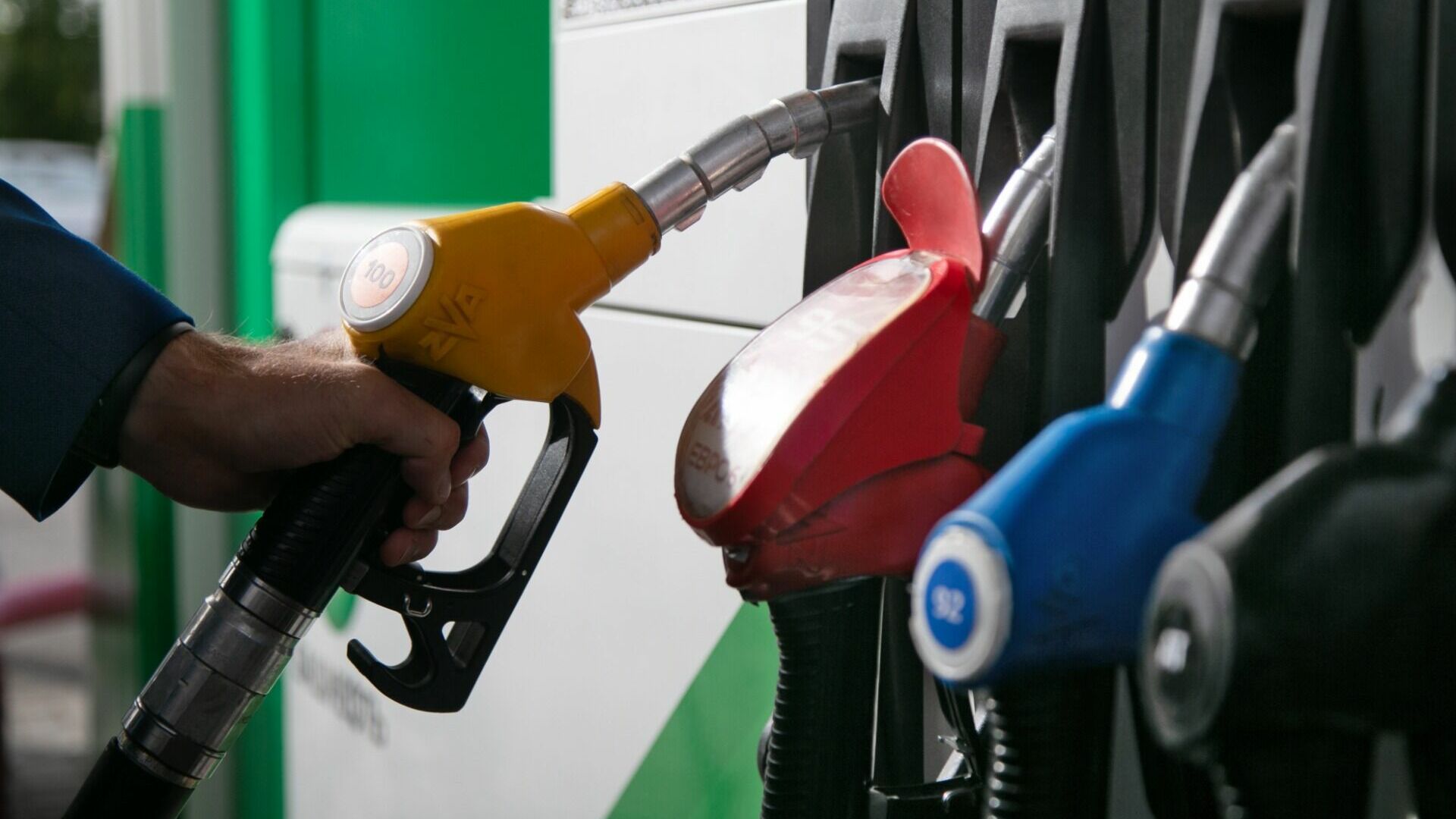 Цены на бензин изменятся с 1 июня