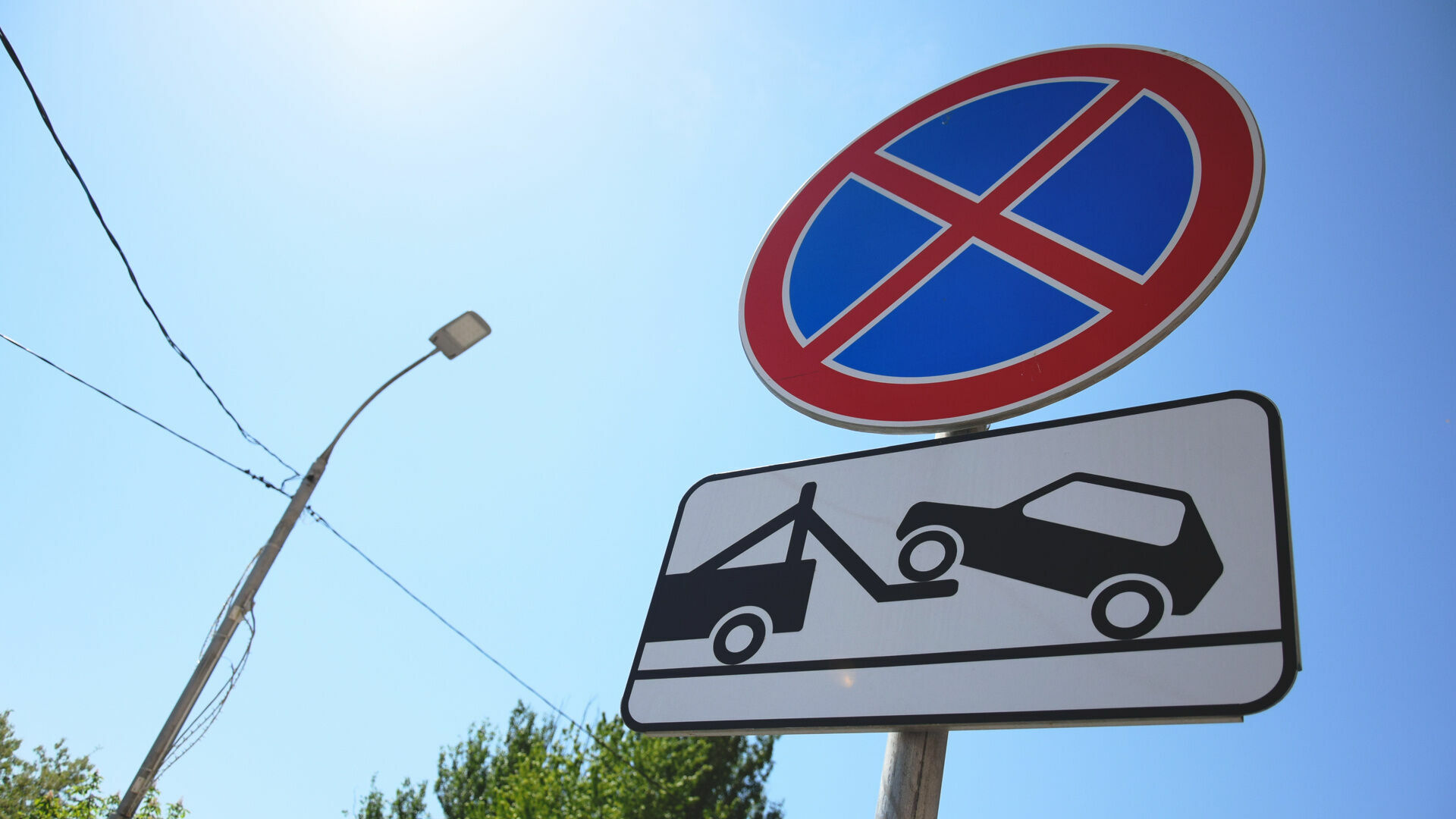 На двух улицах в центре Петрозаводска запретят парковку