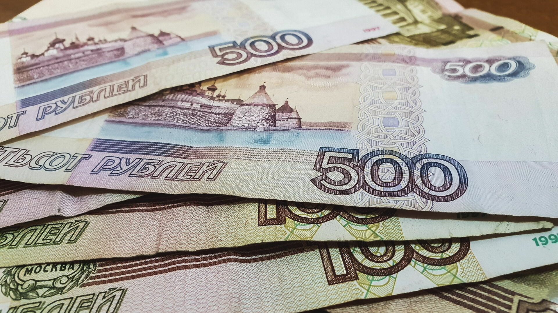 Средняя зарплата в Карелии превысила 64 тысячи рублей