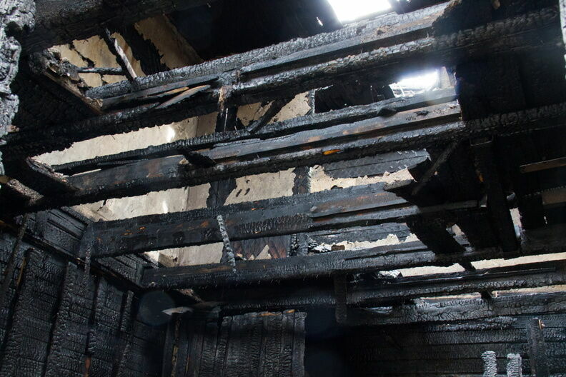 В Петрозаводске женщина сгорела в своей квартире